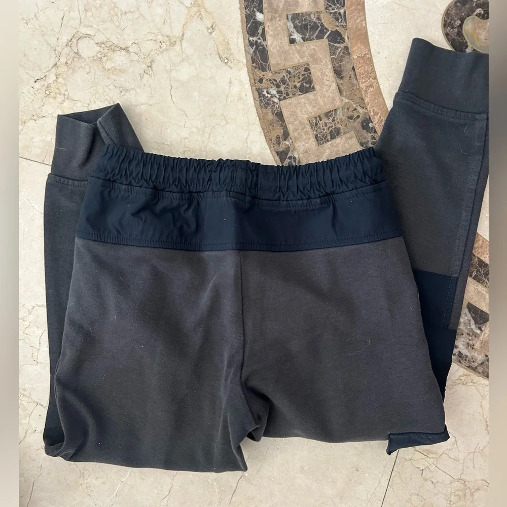 Boys Zara Black and Gray Jogger Pants - Picture 3 of 3